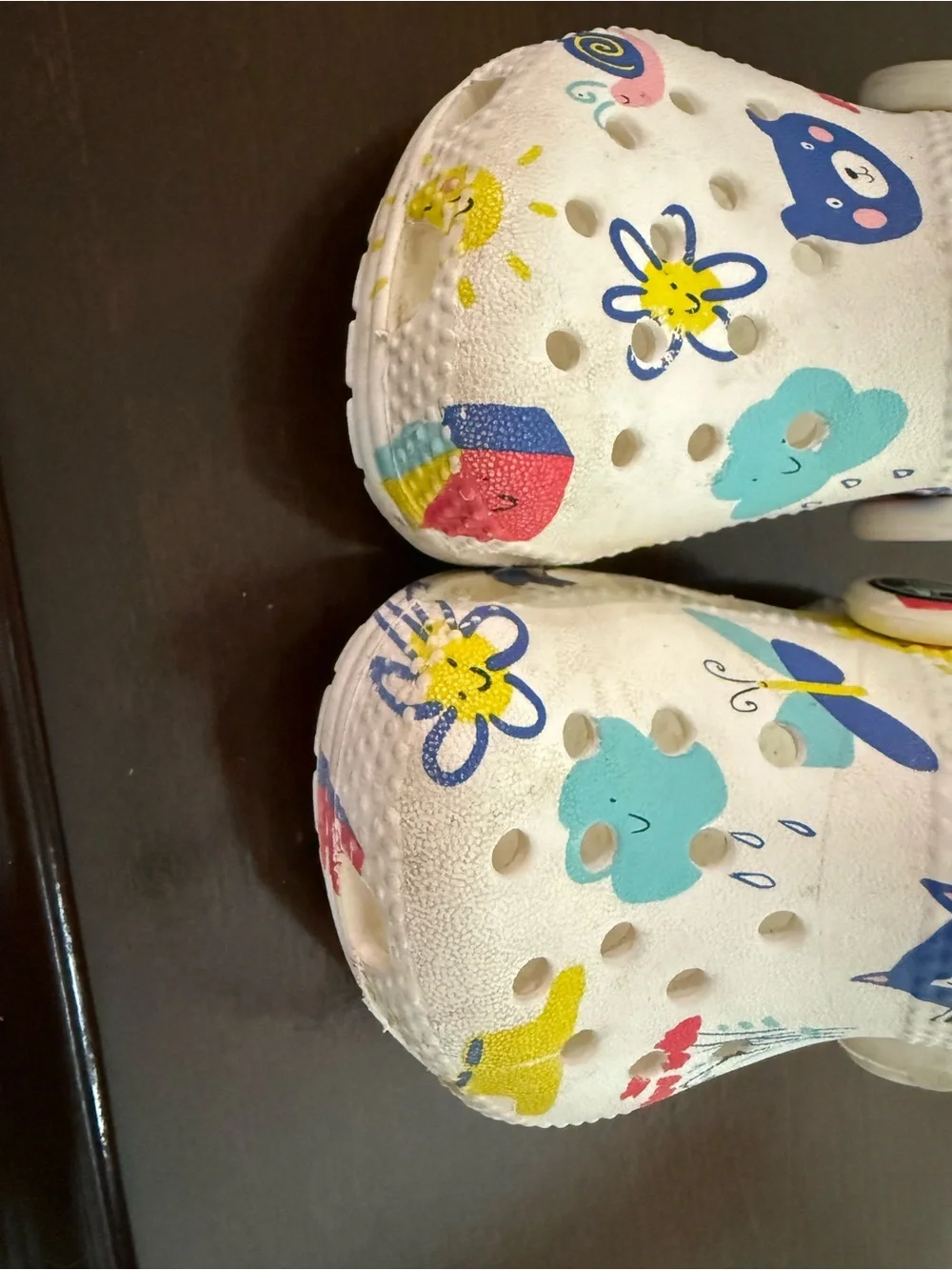 CROCS comfortable white